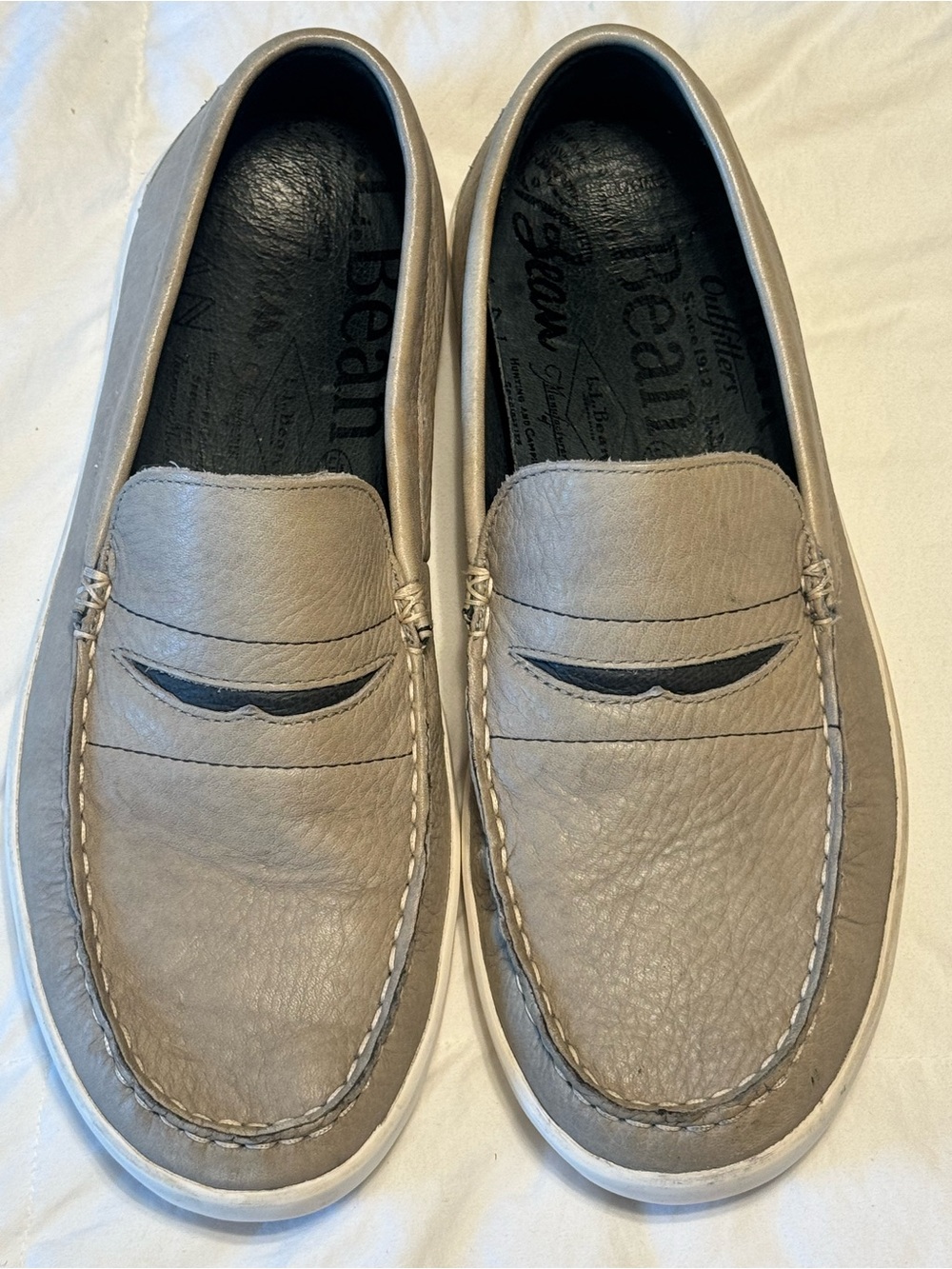 L.L.Bean Mountainville Penny Loafers Men’s 9 M Gray Leather Slip On Shoes